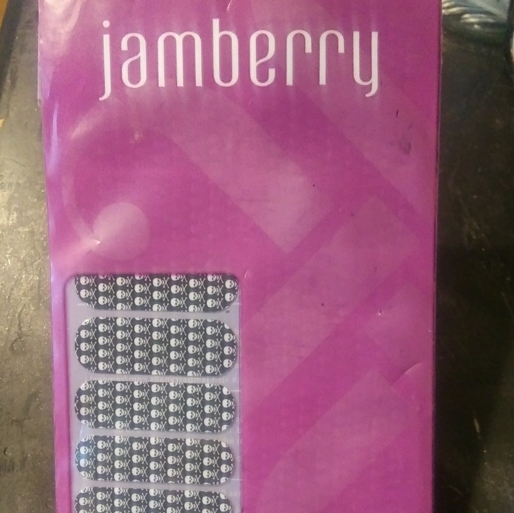 Jamberry Nails White Skulls on Black